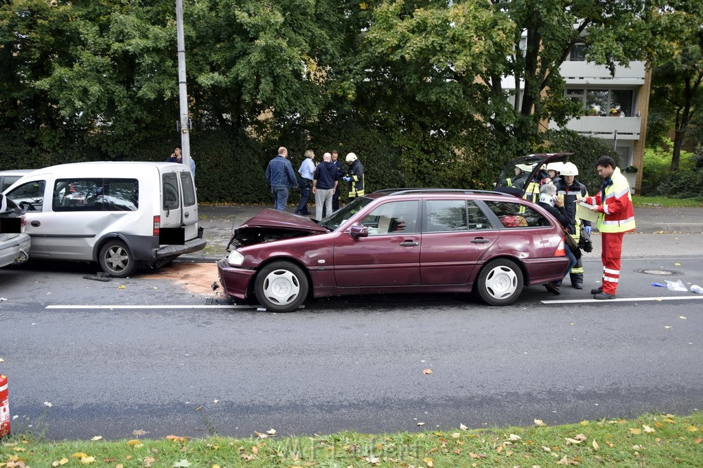 VU Koeln Buchheim Frankfurterstr Beuthenerstr P011.JPG - Miklos Laubert